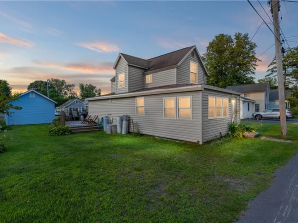 2109 Vincent Ave, Verona Beach, NY 13162
