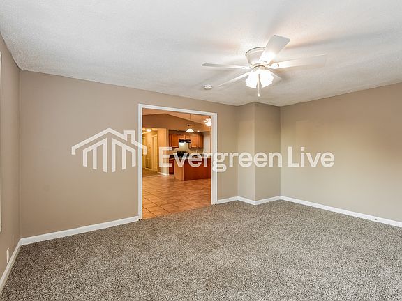 3rd image of 2700 Florentine Rd
