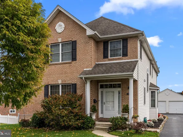 9943 Verree Rd, Philadelphia, PA 19115