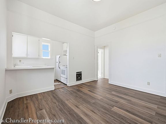 2nd image of 2330-2336 Steiner St #11