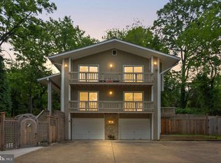 3113 Sleepy Hollow Rd, Falls Church, VA 22042