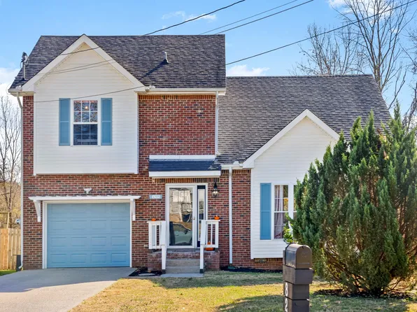 822 Keystone Dr, Clarksville, TN 37042