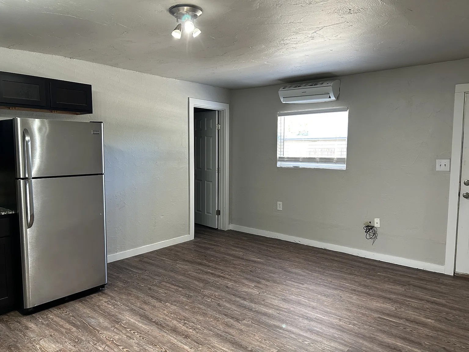 123 NW 25th - 1 — Photo 3