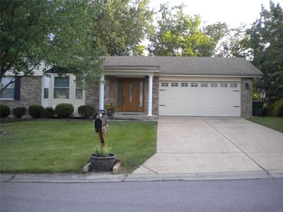 75 Crescent Hills Dr, Saint Peters, MO, 63376