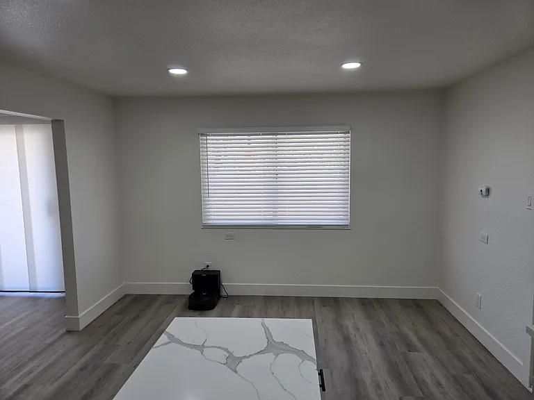 Laguna Dr — Photo 6