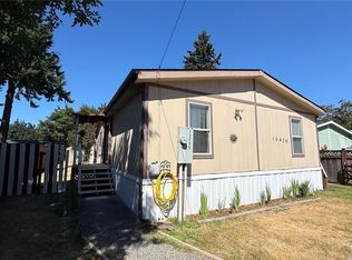 10426 11th Avenue Ct S, Tacoma, WA