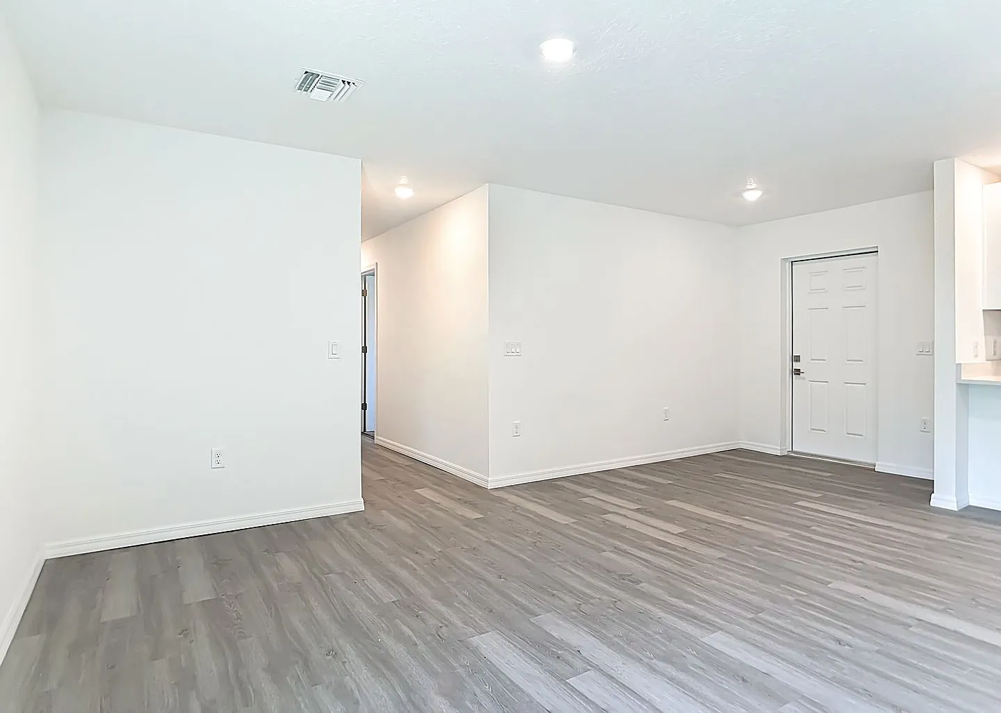 House For Rent in North Port **New Construction** — Photo 4