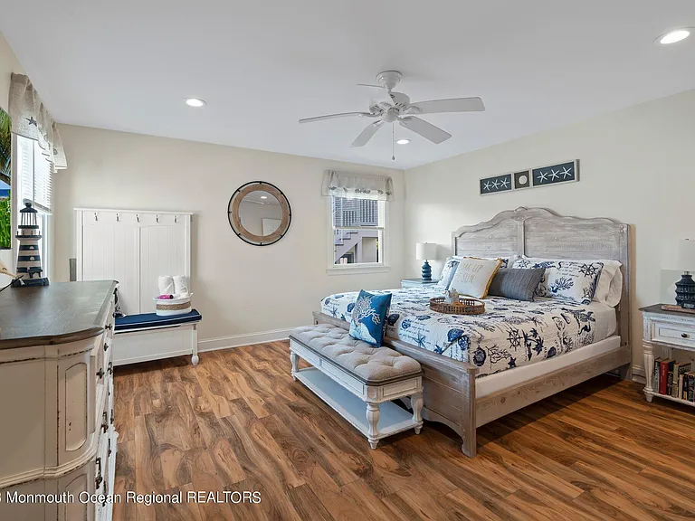 1404 Oceanfront #DOWN — Photo 9
