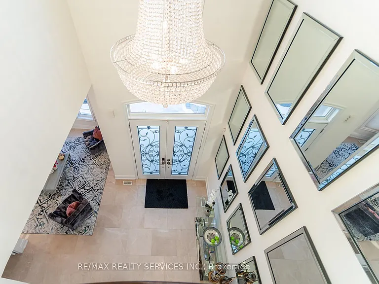 9 Interlacken Dr — Photo 35