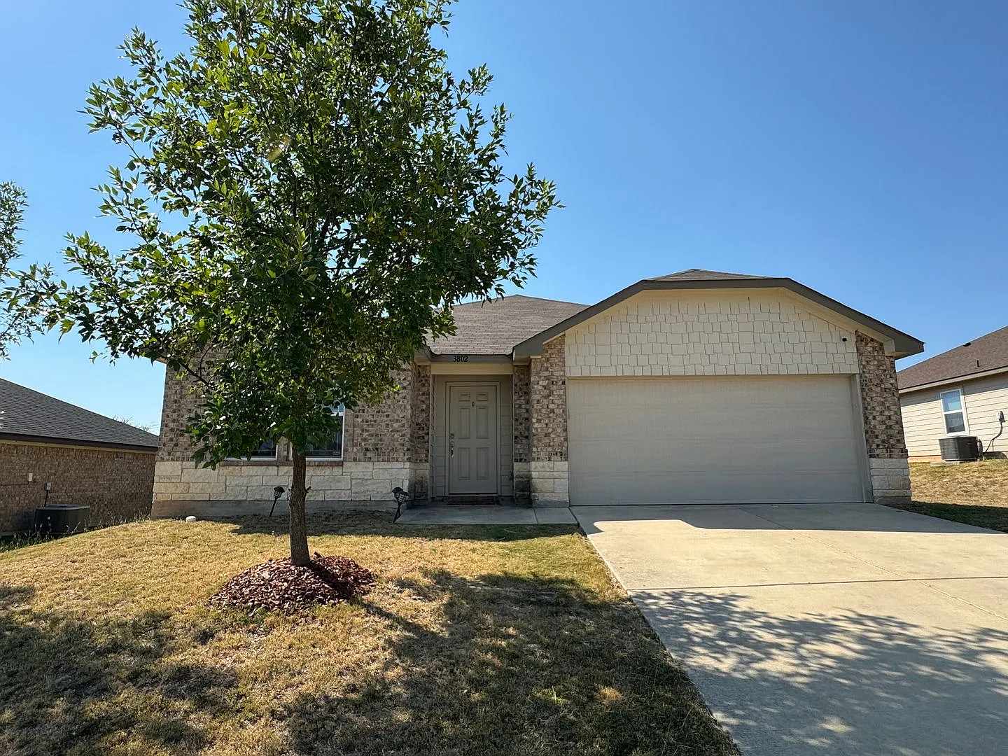 3-Bedroom House for Rent in Killeen — Photo 2