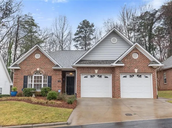 144 Sterling Point Ct, Winston Salem, NC 27104
