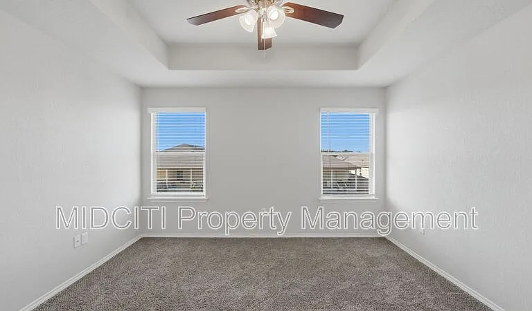 1134 Renee St — Photo 14