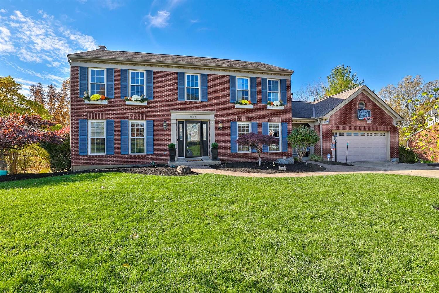 7927 Surreywood Dr, North Bend, OH 45052 | Zillow