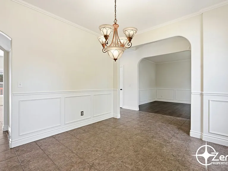 1107 NE 127th St — Photo 18