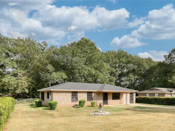 233 Johanna Dr, Ozark, AL 36360