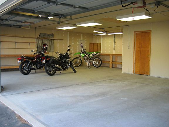 3rd image of 2108 Polen Dr