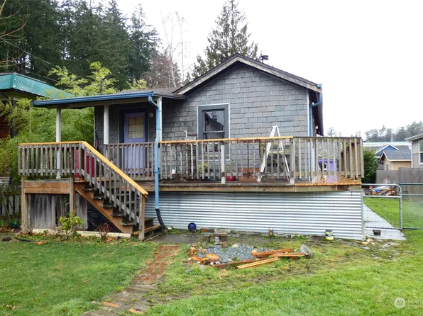 938 S 4th Street, La Conner, WA 98257