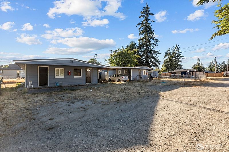 3rd image of 9212 33rd Avenue Ct S