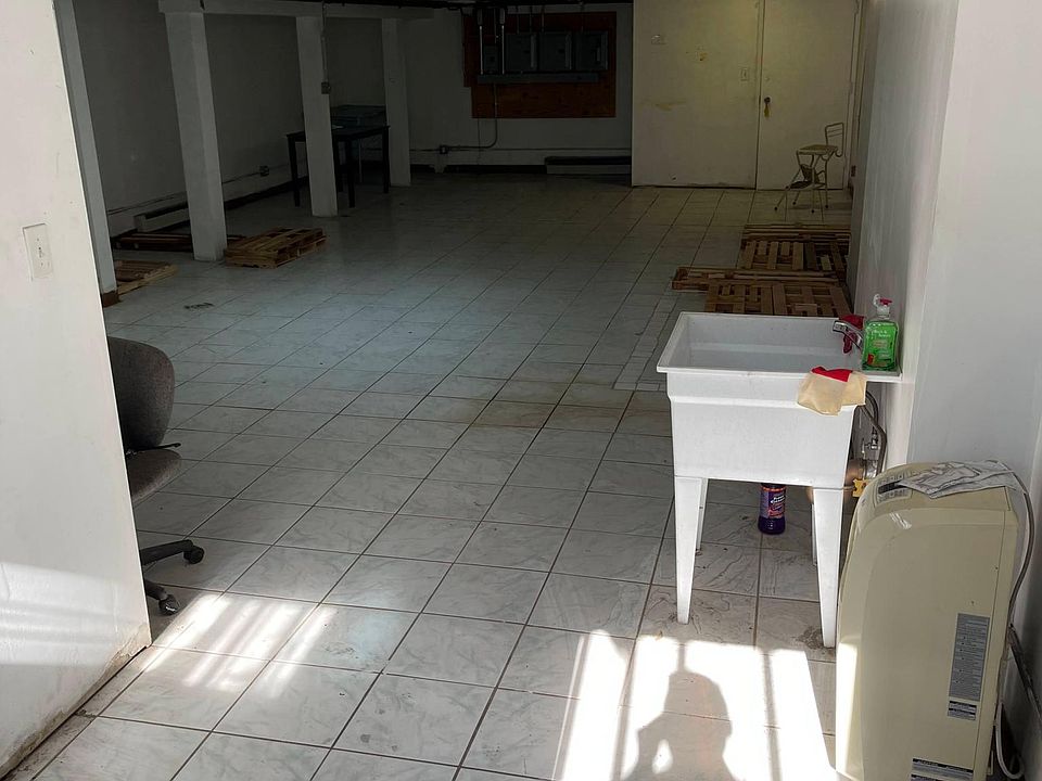 1st image of 61-17 163rd St #Basement