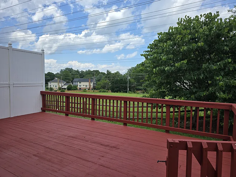 9321 Bentridge Ave — Photo 6