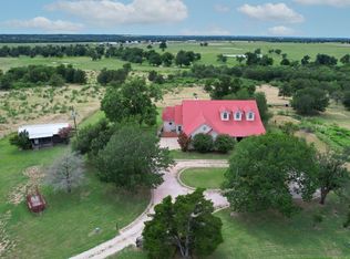 948 Upper Elgin River Rd, Elgin, TX 78621