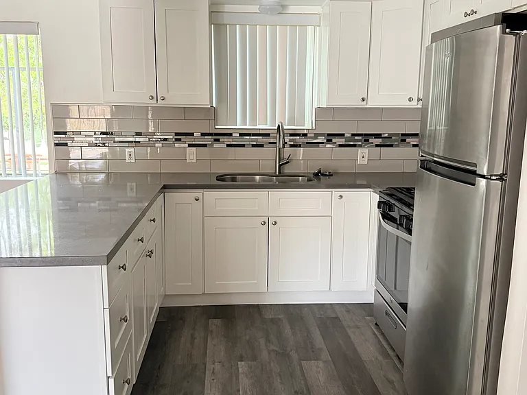 10431 Kailua Ln #3 — Photo 4