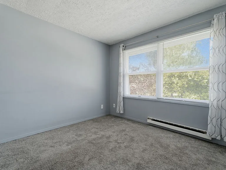 131-194 Sycamore Ct — Photo 10