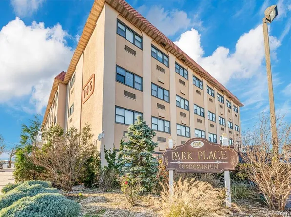 185 W Park Avenue #209, Long Beach, NY 11561