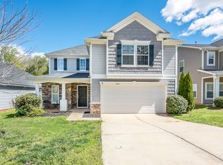 15611 Normans Landing Dr, Charlotte, NC 28273