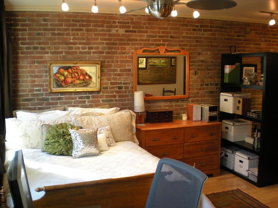 Bedroom area