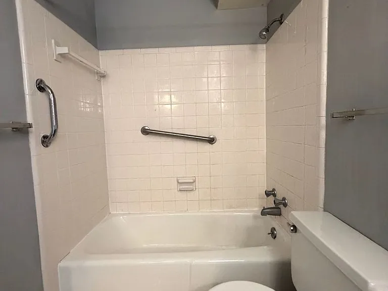 341 S Burns Ave — Photo 8