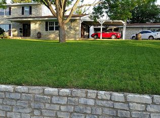 1218 W 4th St, Lampasas, TX 76550