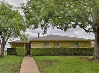 7303 Boisenberry Ln, Dallas, TX 75249