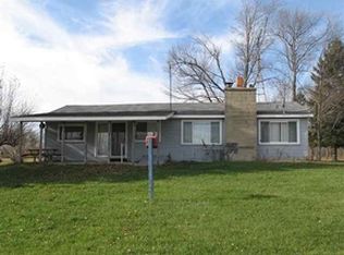 6270 Lakeview Dr, Hale, MI 48739