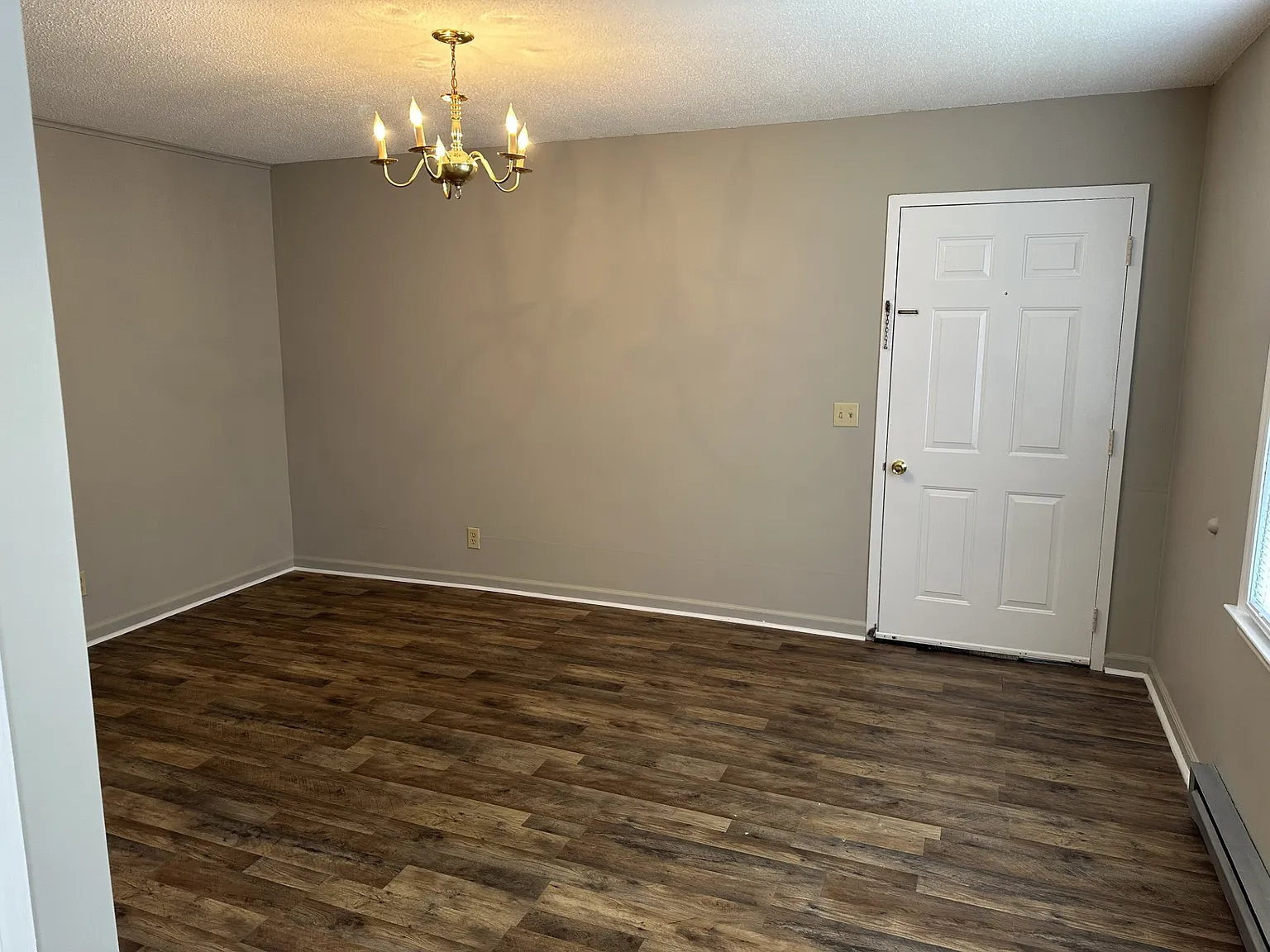 2 bed, 784 sqft, $850 — Photo 4