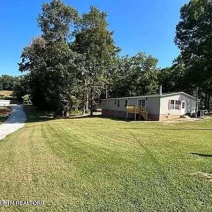 2nd image of 1151 Wani Village Rd