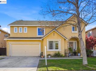 2248 Golden Leaf Ln, Tracy, CA