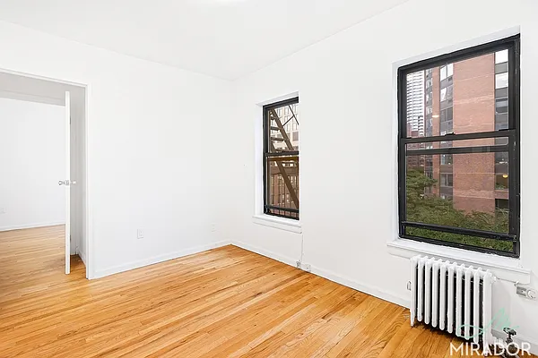 Rented by Mirador Real Estate | media 6