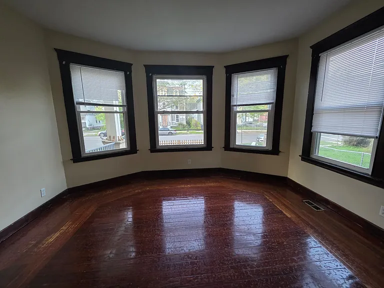 726 Elm St #B1 — Photo 12