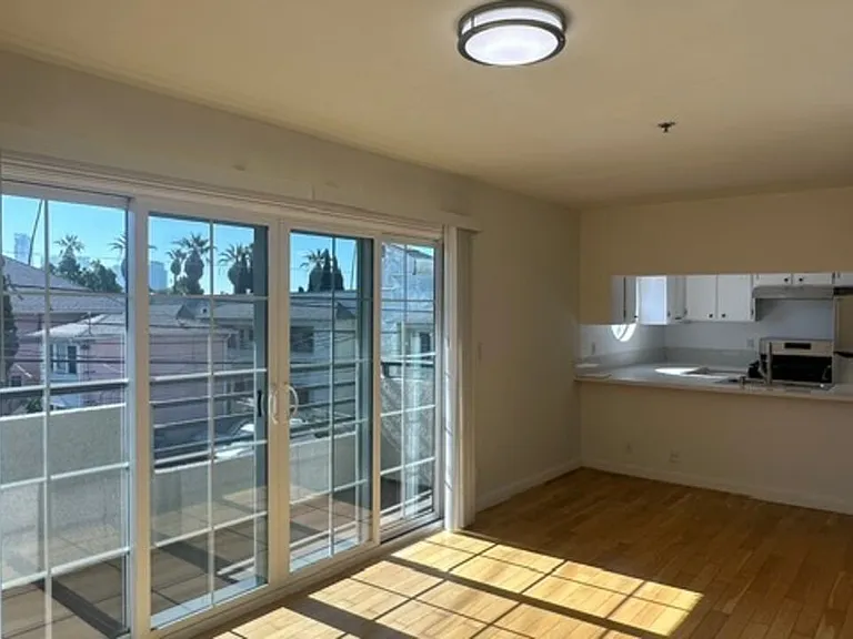 1212 Arapahoe St #305 — Photo 6