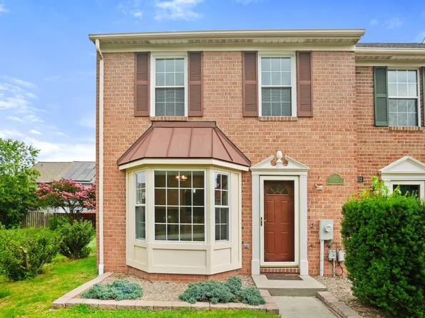 1501 Stoney Beach Way, Baltimore, MD 21226