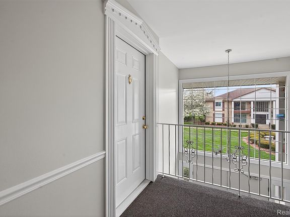3rd image of 29200 Gloede Dr #139