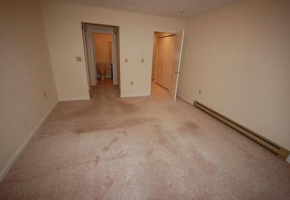 5th image of 95 Highwood Dr