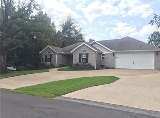 11 Doon Cir, Bella Vista, AR 72715