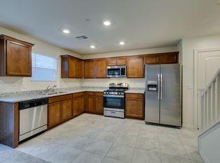 301 Rain Quail Way, Henderson, NV 89012