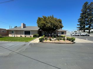 5703 McHenry Ave #E, Modesto, CA 95356