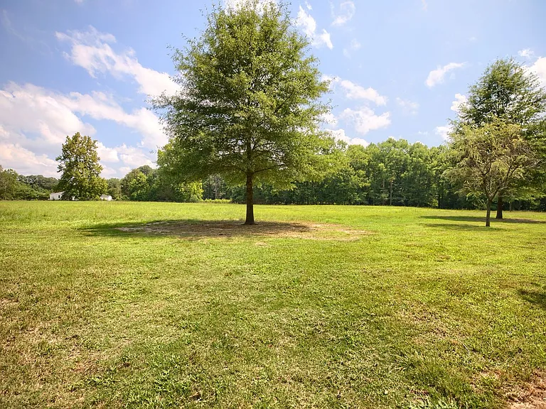 4320 Providence Rd — Photo 33