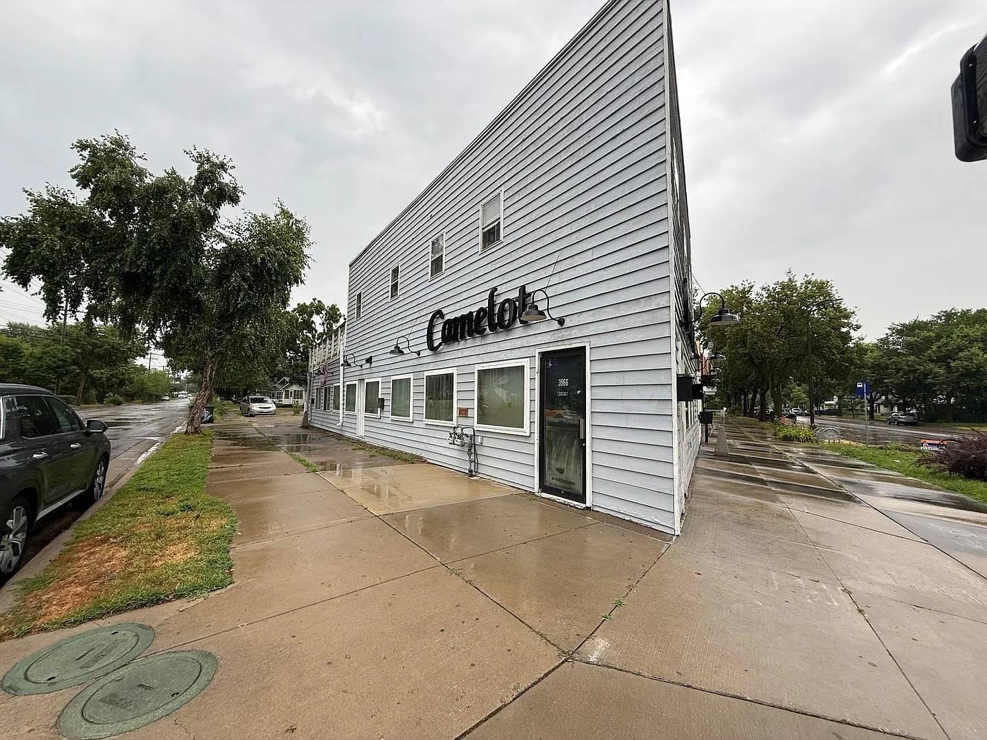 3962, 3964, 3966 Minnehaha Ave — Photo 2
