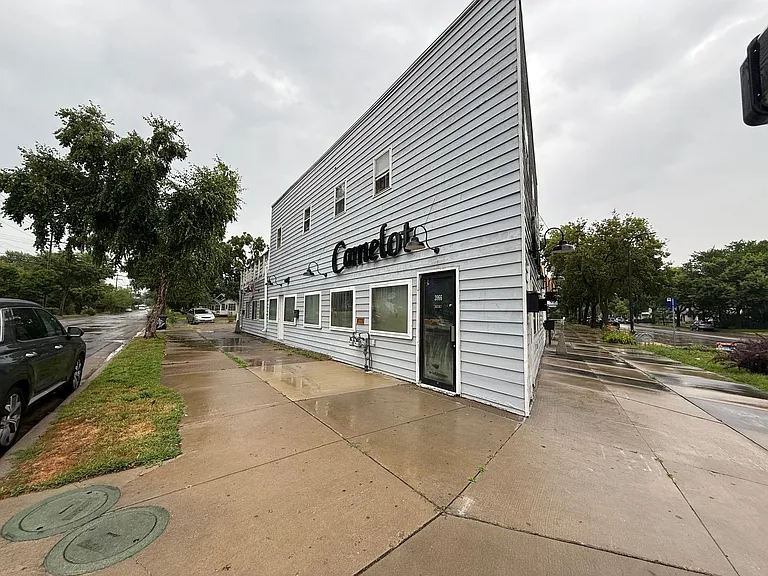 3962-3964 3966 Minnehaha Ave — Photo 24