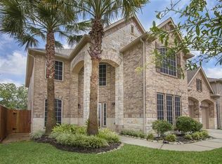 6906 Russelfield Ln, Houston, TX 77049